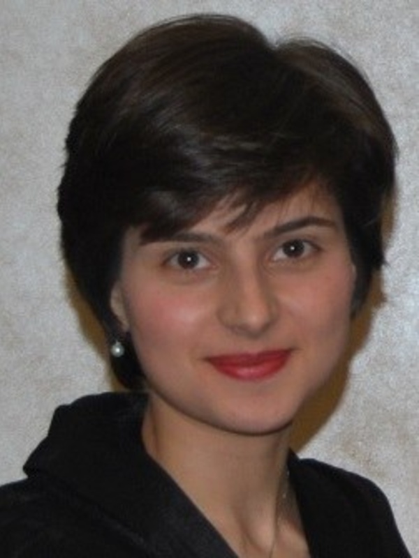 Dr Negin Holland