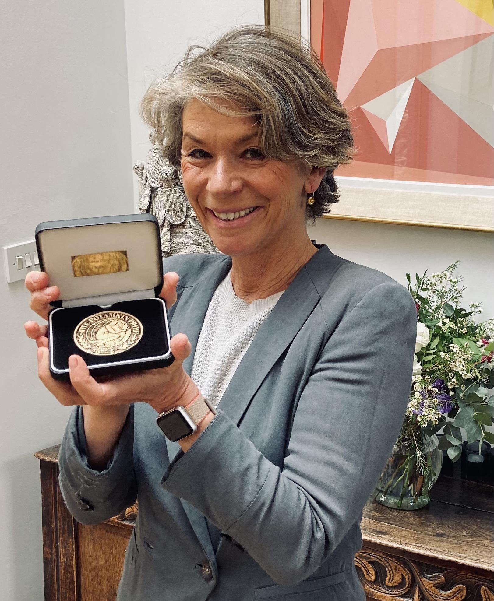 Prof Giovanna Mallucci receives Potamkin Prize